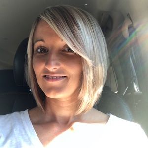 ❤️Meet Your Posher❤️ Cristy